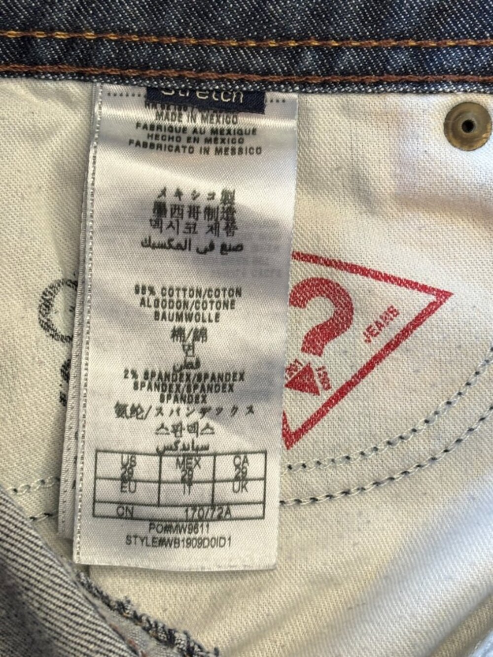 GUESS Denim Shorts Dark Wash Low Rise Stretch Y2K Size 25 - Picture 7 of 8
